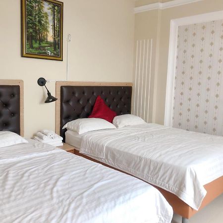 Royal Hotel โฮจิมินห์ซิตี้ ภายนอก รูปภาพ