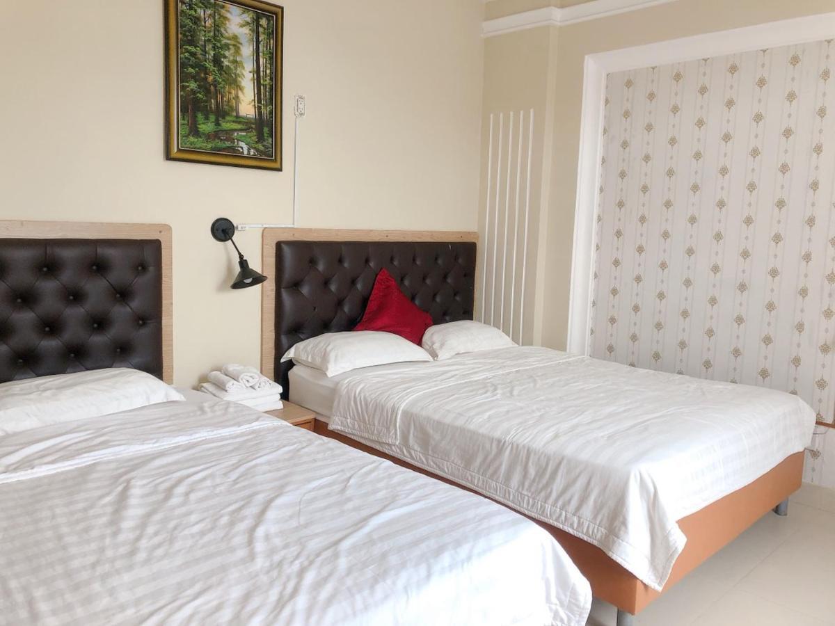 Royal Hotel โฮจิมินห์ซิตี้ ภายนอก รูปภาพ