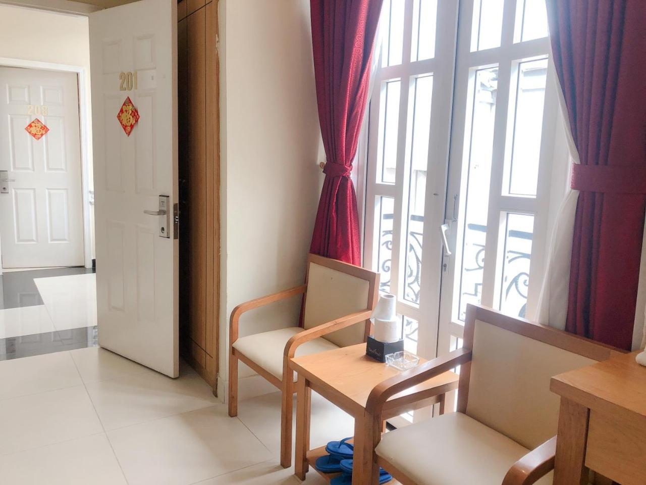 Royal Hotel โฮจิมินห์ซิตี้ ภายนอก รูปภาพ
